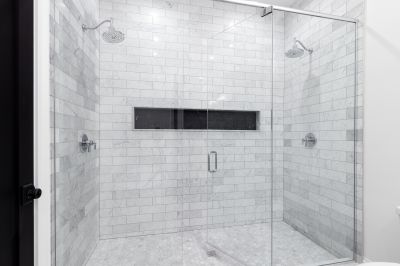 Luxury Shower with Glass Walls
